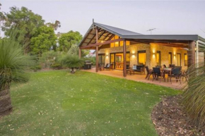 Windlemere Getaway - Rural Living minutes from town, Dunsborough